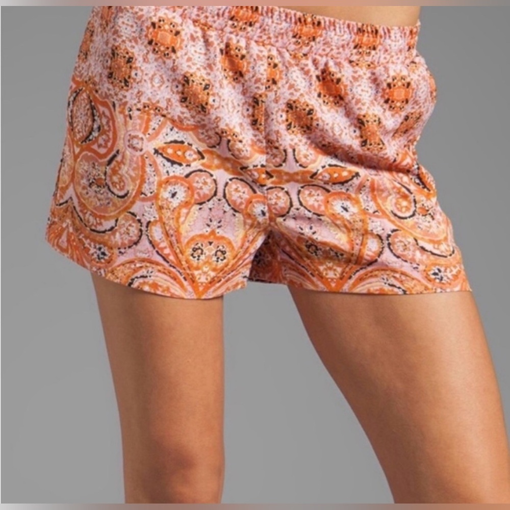 BcbgMaxAzria shorts size S